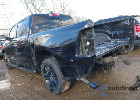 2021 Ram 1500 Big Horn 4X4 5'7 Box z USA, uszkodzony, nr VIN 1C6SRFFT4MN735261